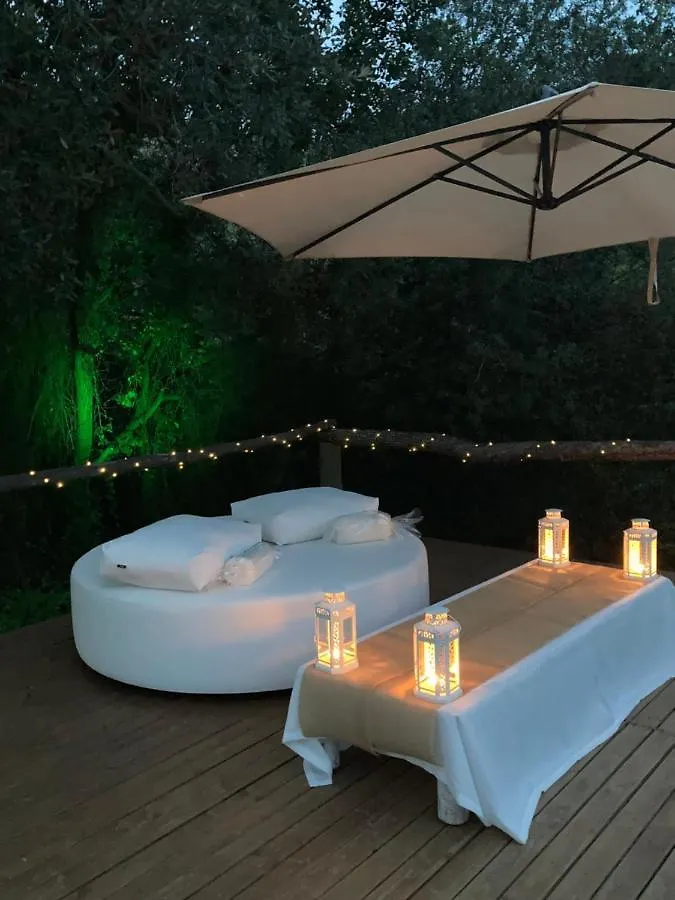 Domo Suites Masía Cal Geperut Badalona Campo de lujo