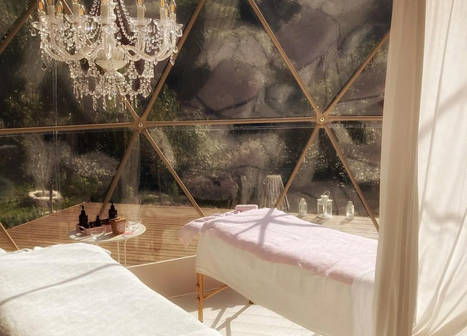 Domo Suites Masia Cal Geperut Badalona